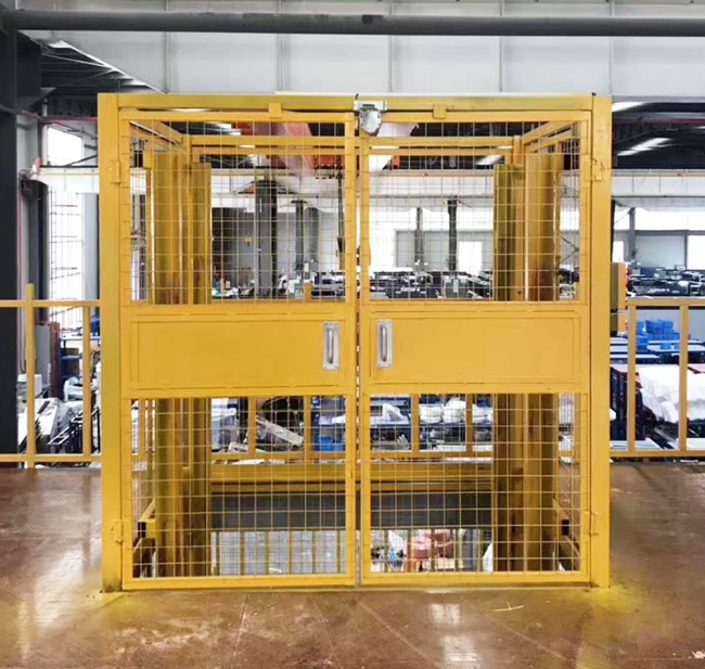 岳阳智能导轨式升降机亮相